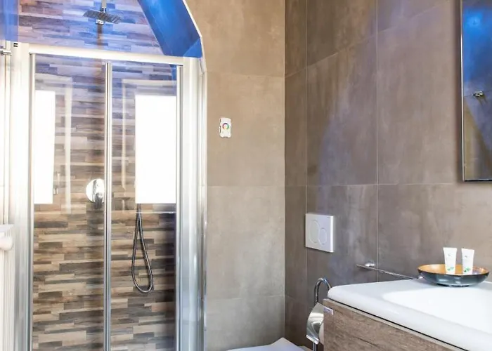 Fourooms - Sparano Гостьовий будинок