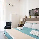 Maison d'hôtes Fourooms - Sparano 4*