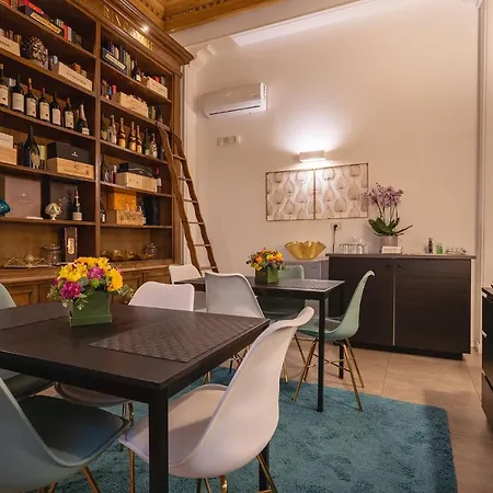 Konukevi Fourooms - Sparano