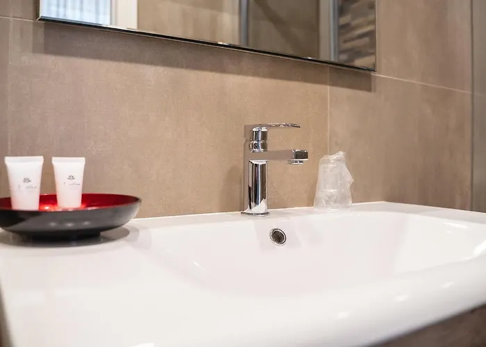 Fourooms - Sparano 4* Бари