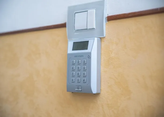 Fourooms - Sparano 4* Бари