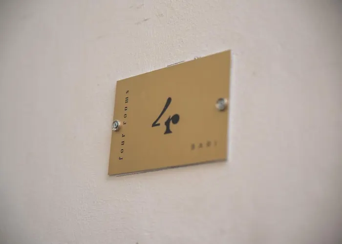 Fourooms - Sparano בארי